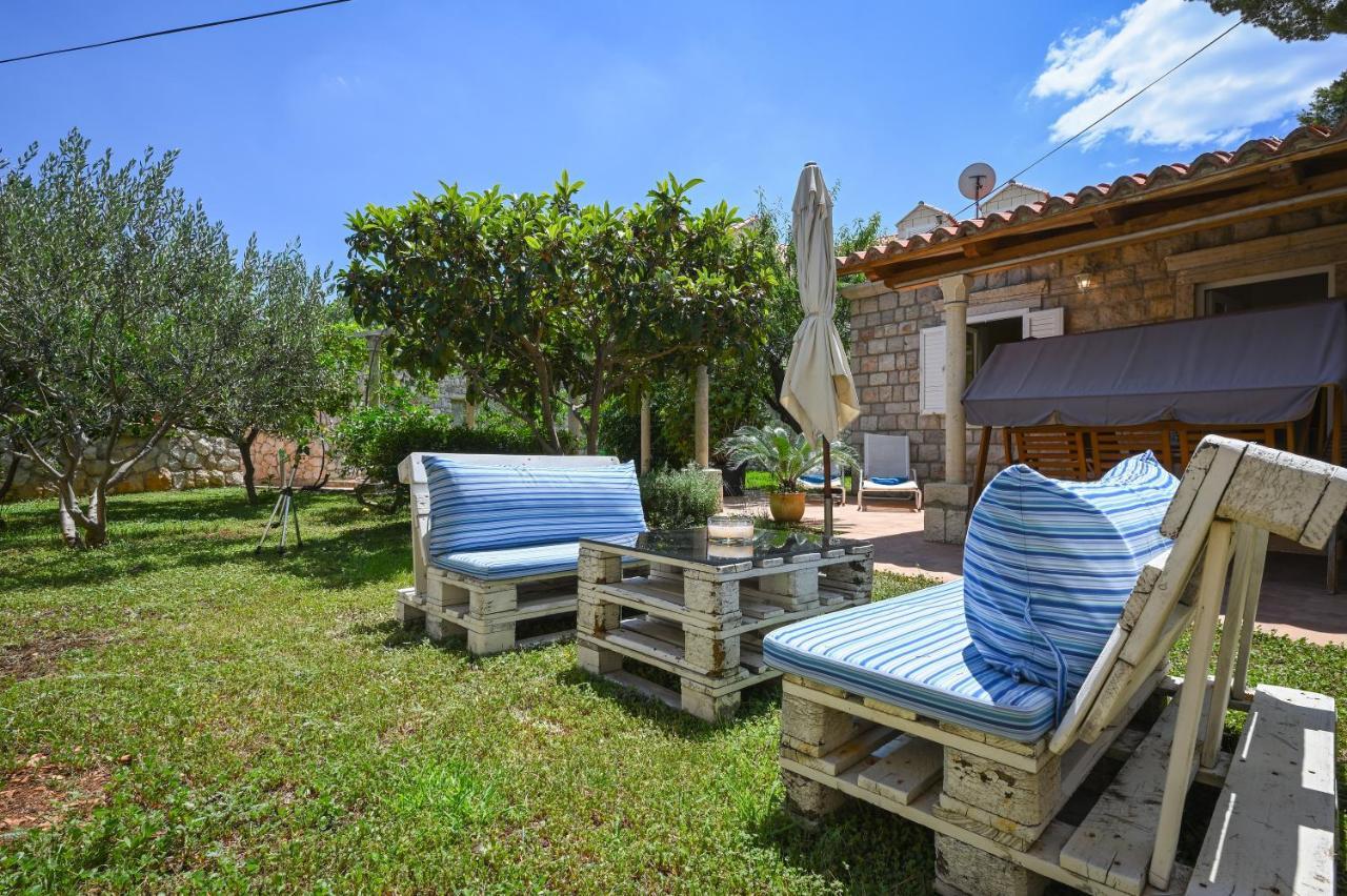 Apartment La Rocca ดูบรอฟนิก ภายนอก รูปภาพ