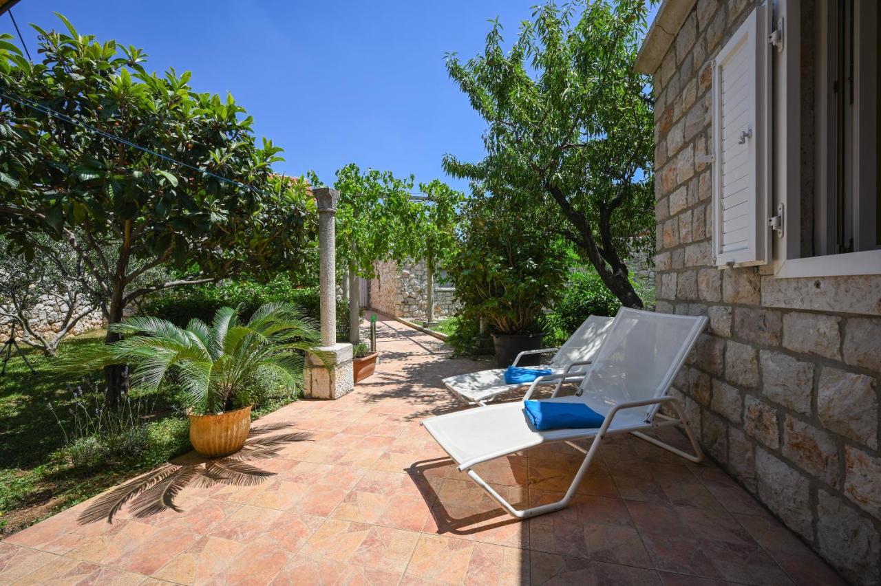 Apartment La Rocca ดูบรอฟนิก ภายนอก รูปภาพ
